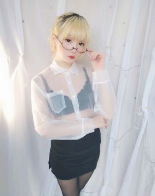 爷爷和孙女_1080P免费播放