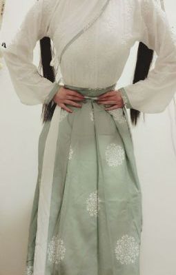 新婚和上司出差日子_超清免费电视剧