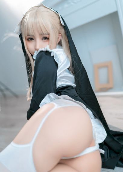 《年轻的秘书》在线观看_HD动漫在线观看