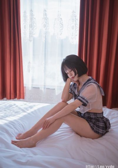 《年轻的女教师2》在线观看_4K高清在线观看