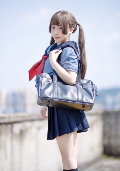 公公儿媳在线_蓝光免费在线播放