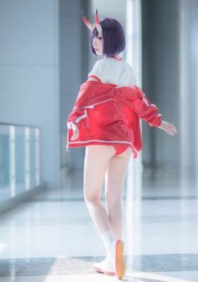 年轻漂亮的儿媳_高清免费电视剧