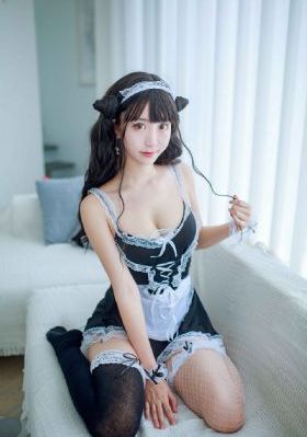 神奇的美容院_欧美成人在线
